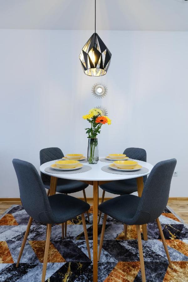 ויסוקו Sara Apartments מראה חיצוני תמונה